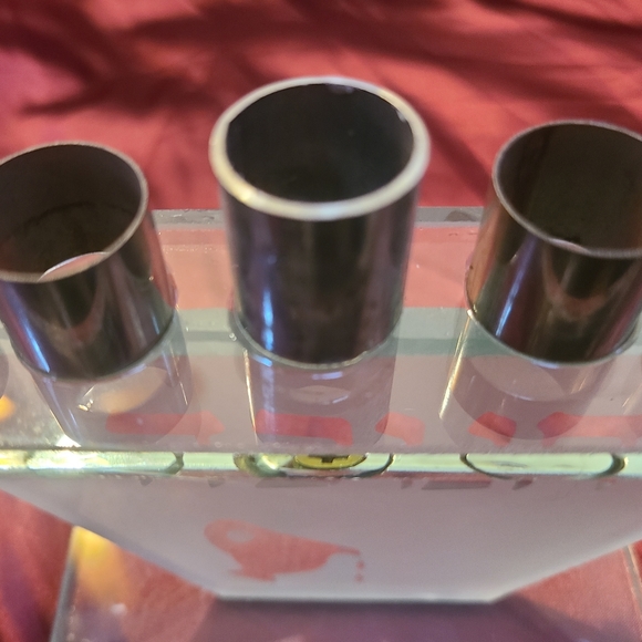 Classic Judaica Frosted Glass Hanukkah Menorah - Picture 7 of 7